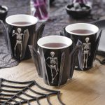 potiria-party-skeletos-fold-out