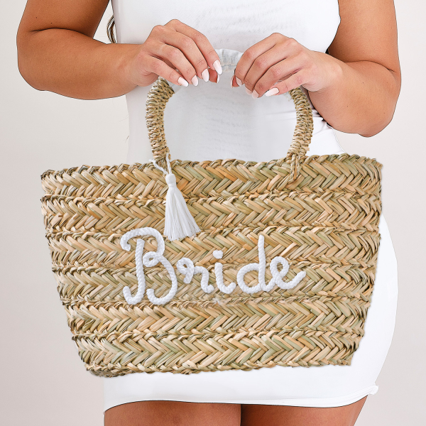 psathini-tsanta-nifis-bride-gia-bachelorette-2